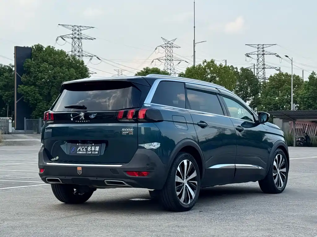 Peugeot 5008 — миниатюра 6