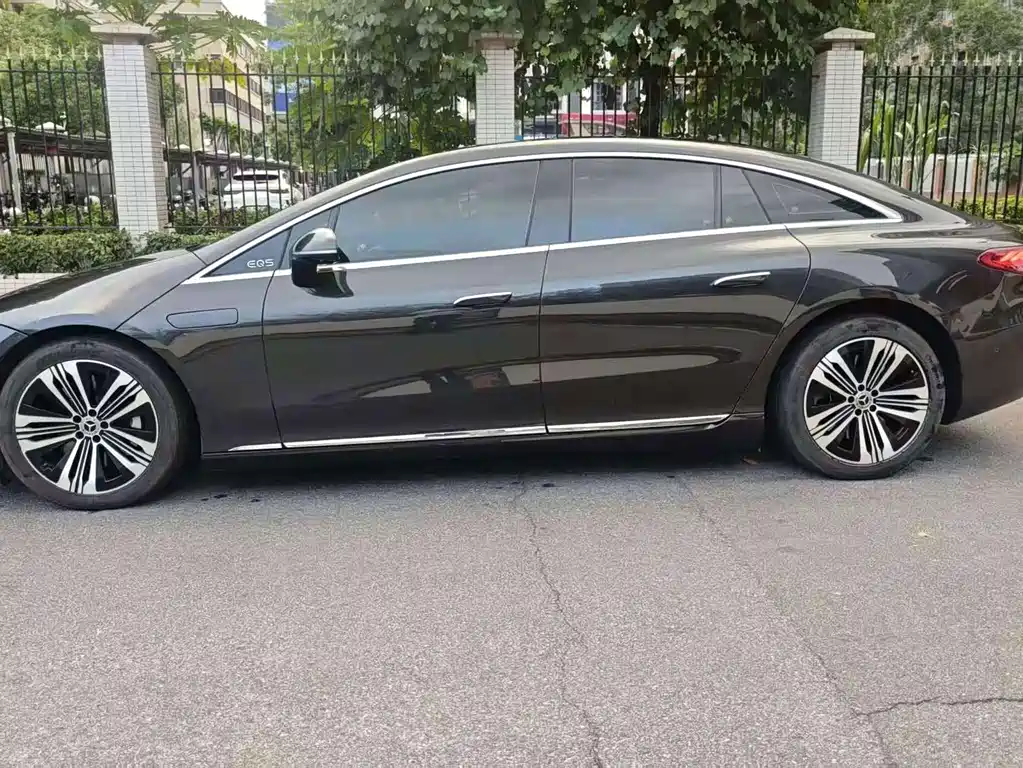 Mercedes-Benz EQS — миниатюра 4