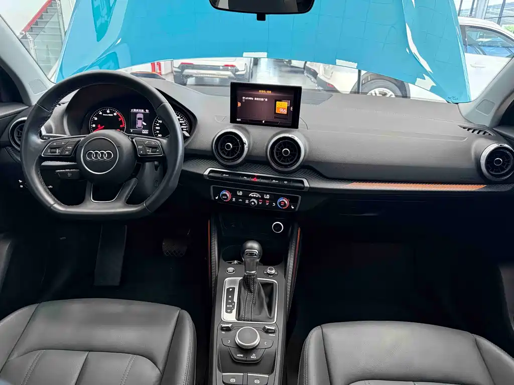 Audi Q2L — миниатюра 19