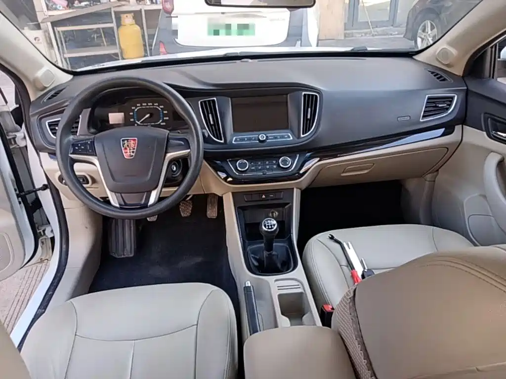 Roewe 360 — миниатюра 10