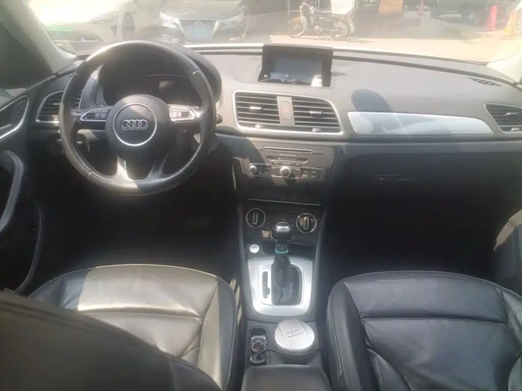 Audi Q3 — миниатюра 10