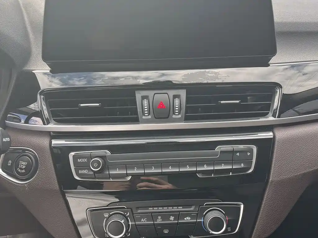 BMW X1 — миниатюра 13