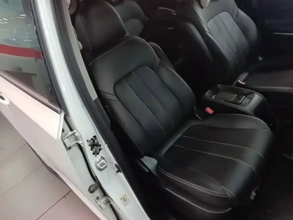 GAC Motor Trumpchi M6 — миниатюра 25