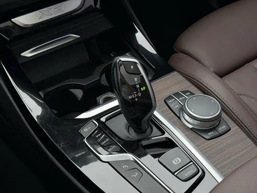 BMW X3 — миниатюра 16