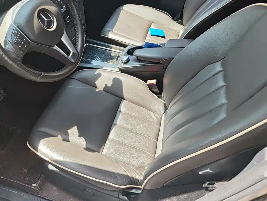 Mercedes-Benz GLK 2013 GLK 300 4MATIC Luxury