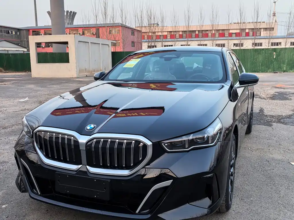 BMW 5 Series 2024