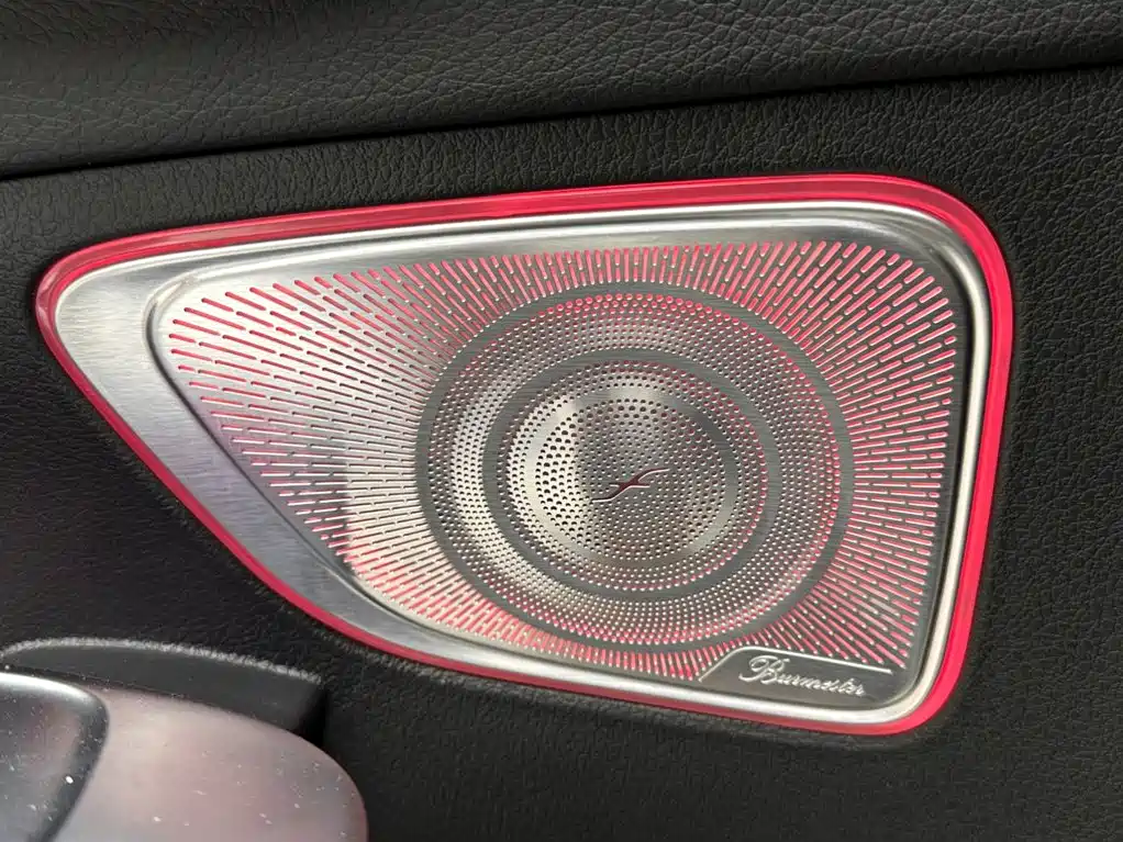 Mercedes-Benz C-Class — миниатюра 16