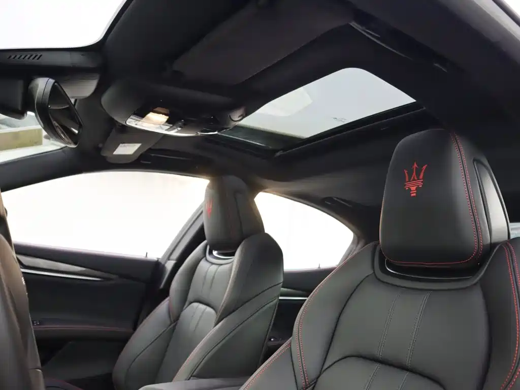 Maserati Ghibli 2024 2.0T GT
