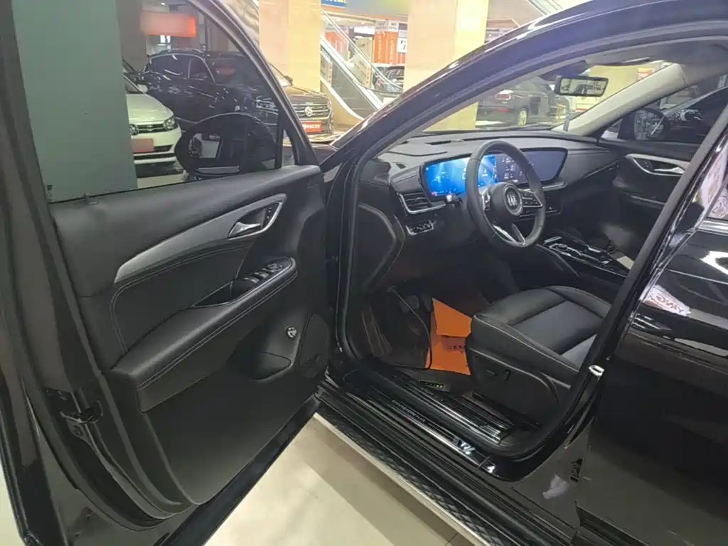 Buick Envision Plus — миниатюра 16