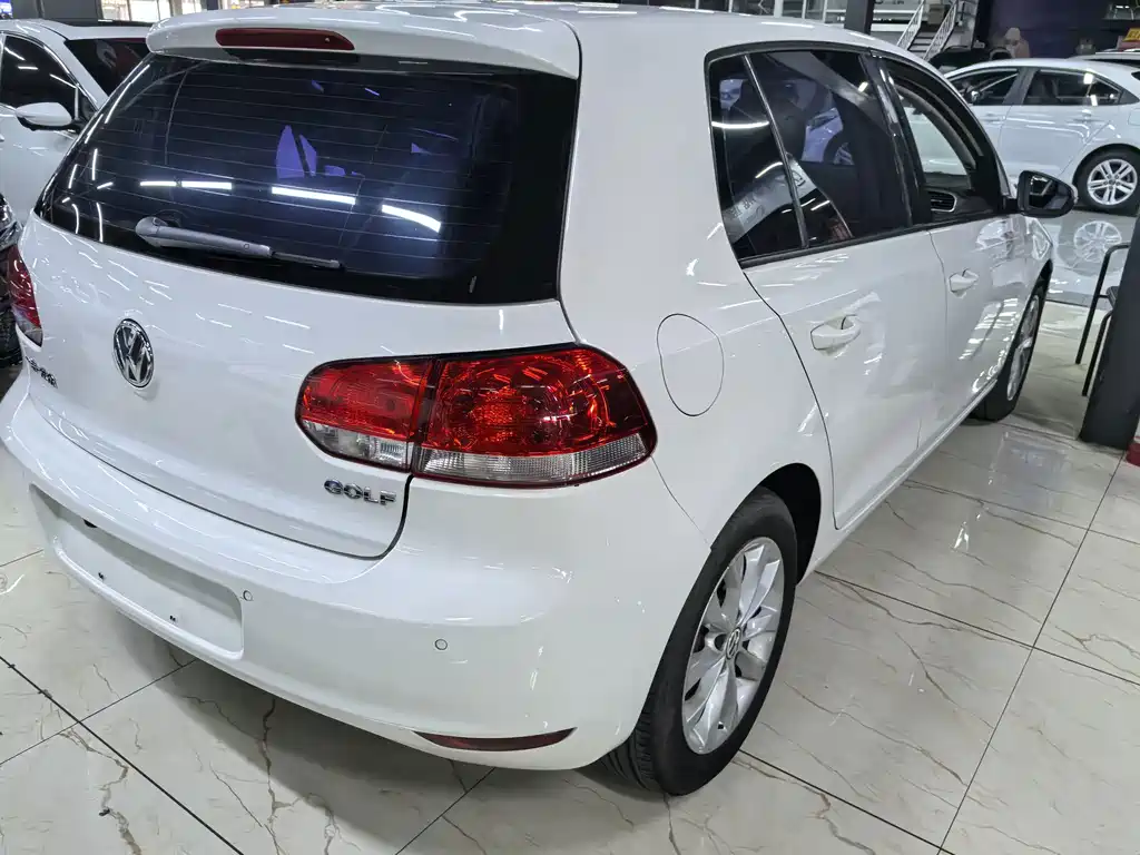 Volkswagen Golf — миниатюра 5