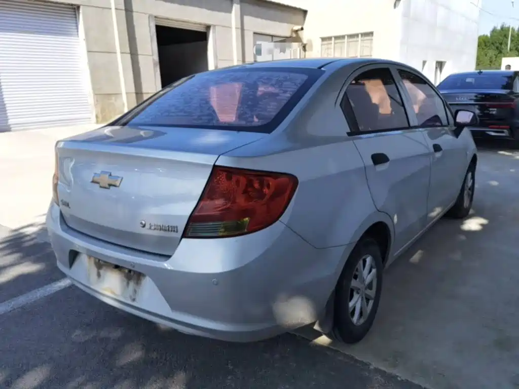 Chevrolet Sail — миниатюра 7