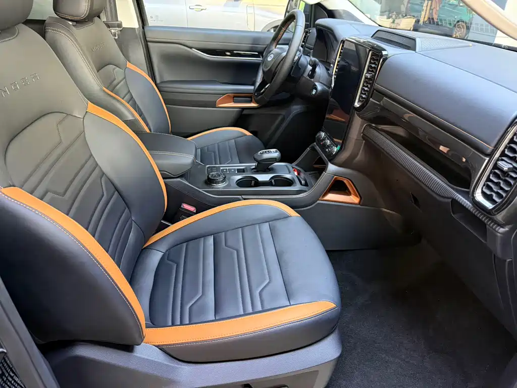 Ford Ranger 2025 AT