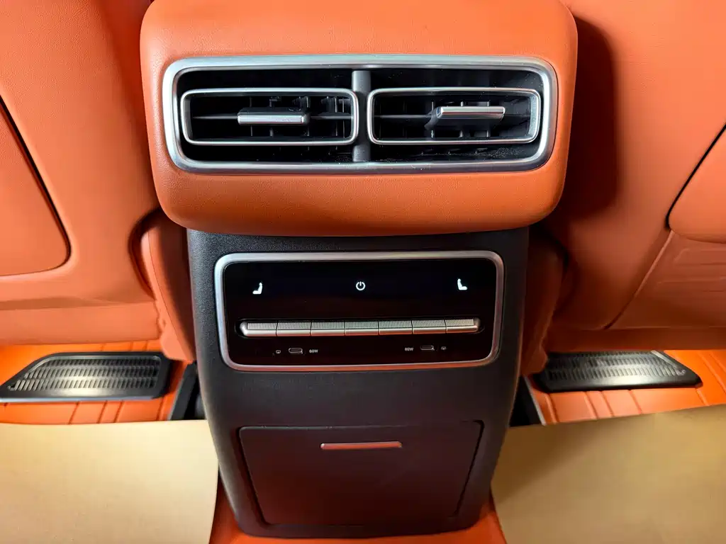 Li Auto Li L7 — миниатюра 13