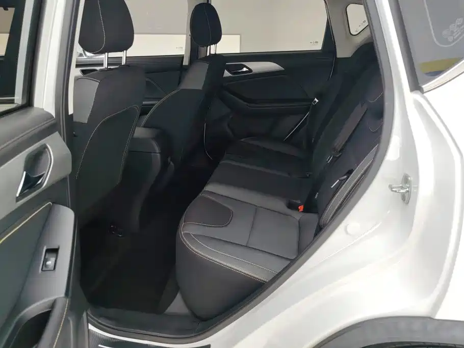 BAIC X3 — миниатюра 11
