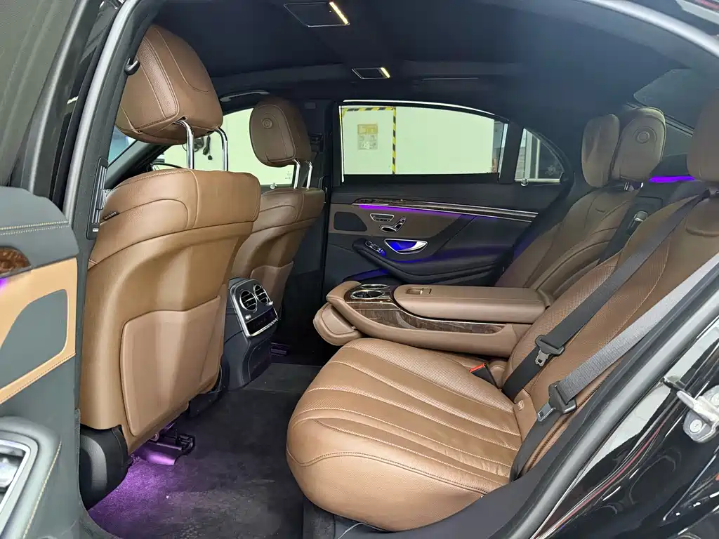 Mercedes-Benz S-Class — миниатюра 7
