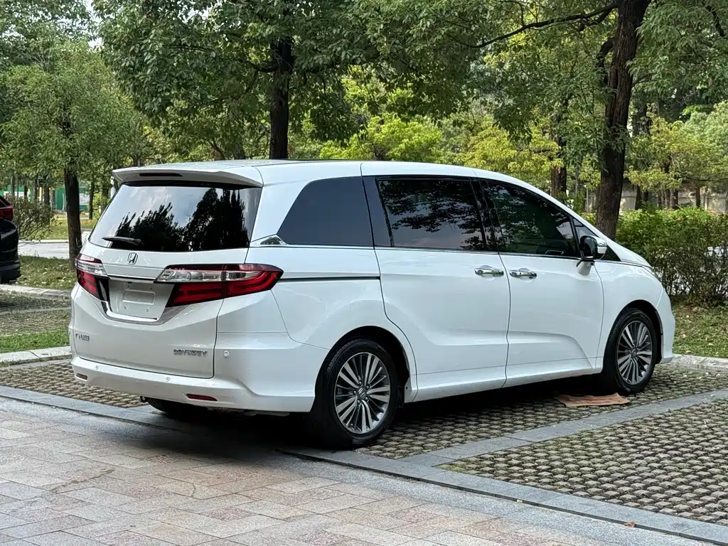 Honda Odyssey — миниатюра 16