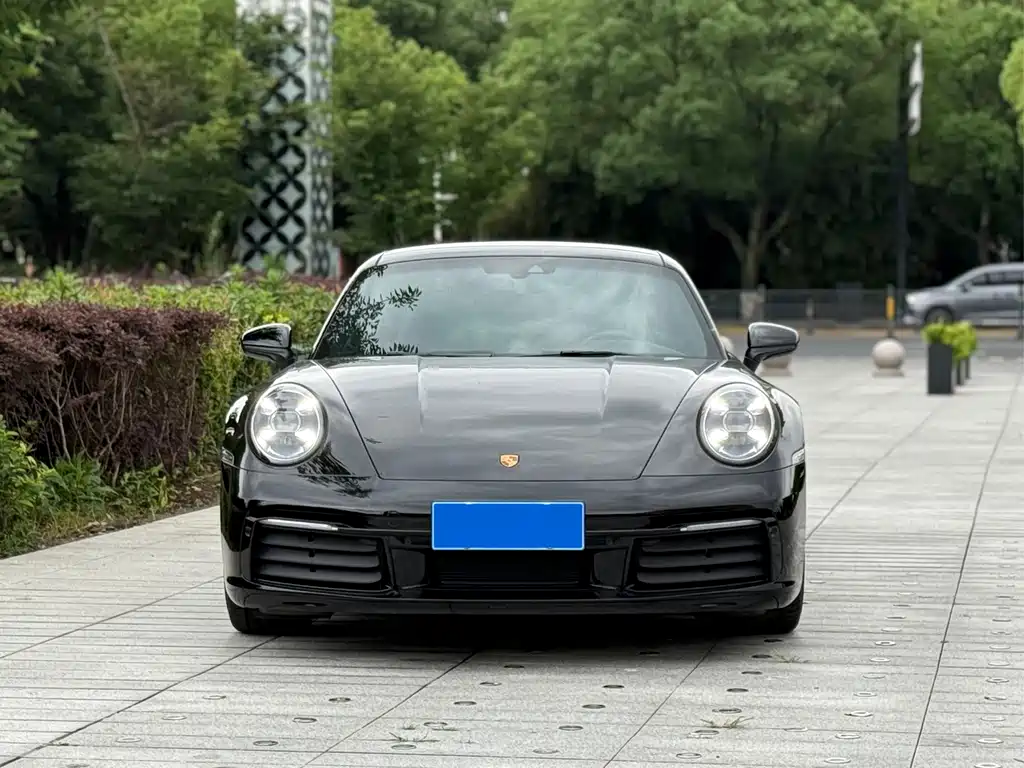 Porsche 911 2023 Carrera 3.0T
