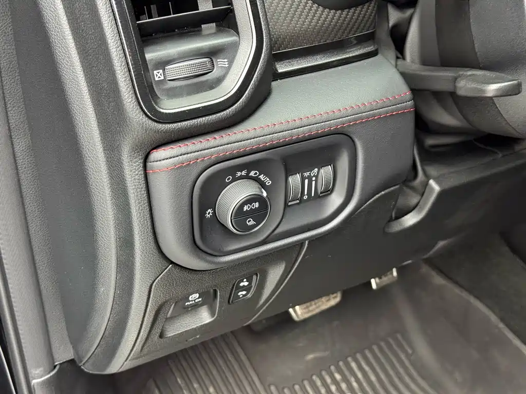 RAM Ram Trucks — миниатюра 17