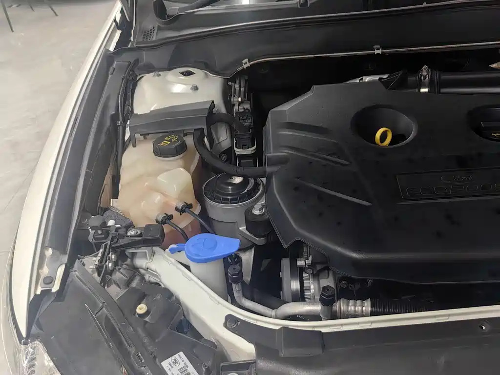 Ford Mondeo — миниатюра 18