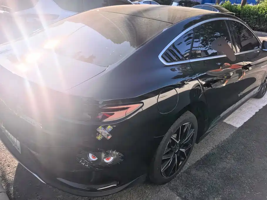 BYD Han — миниатюра 3
