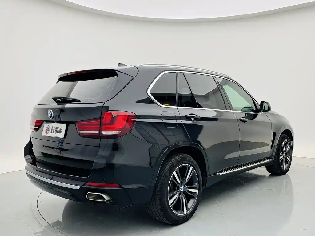 BMW  X5