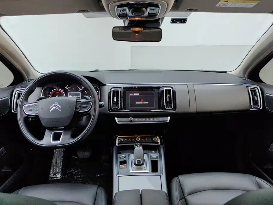 Citroen C6 — миниатюра 12