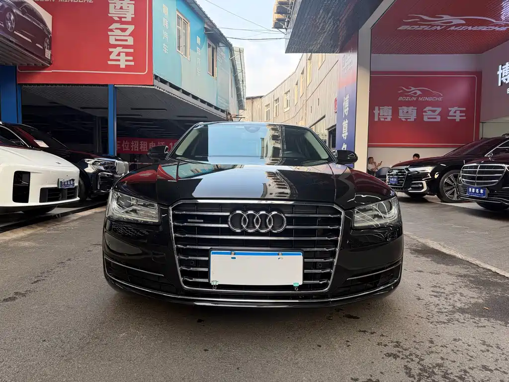 Audi A8 — фотографии объявления, Фото 3