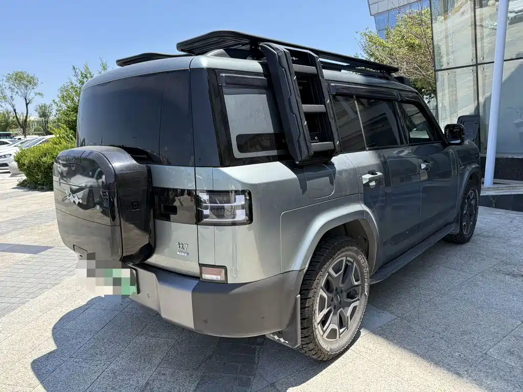 Fangchengbao Leopard 7 7 2025 200KM Max