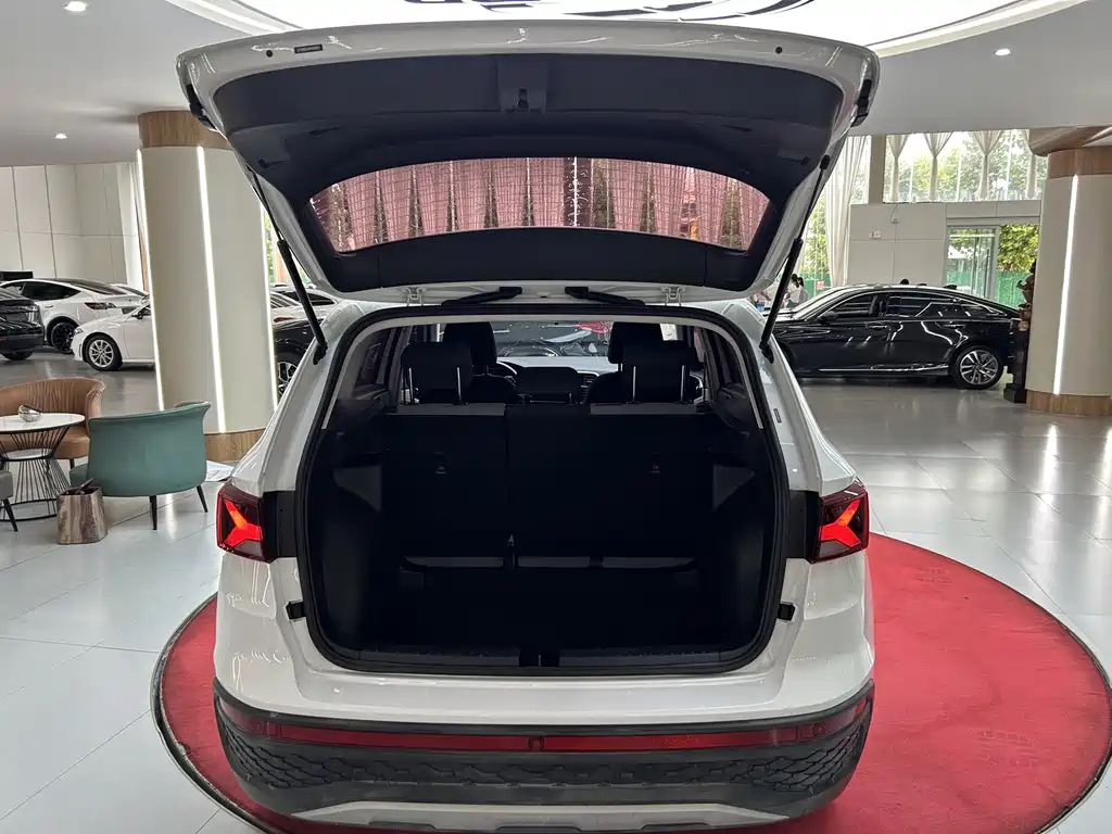 Jetta VS5 — миниатюра 10