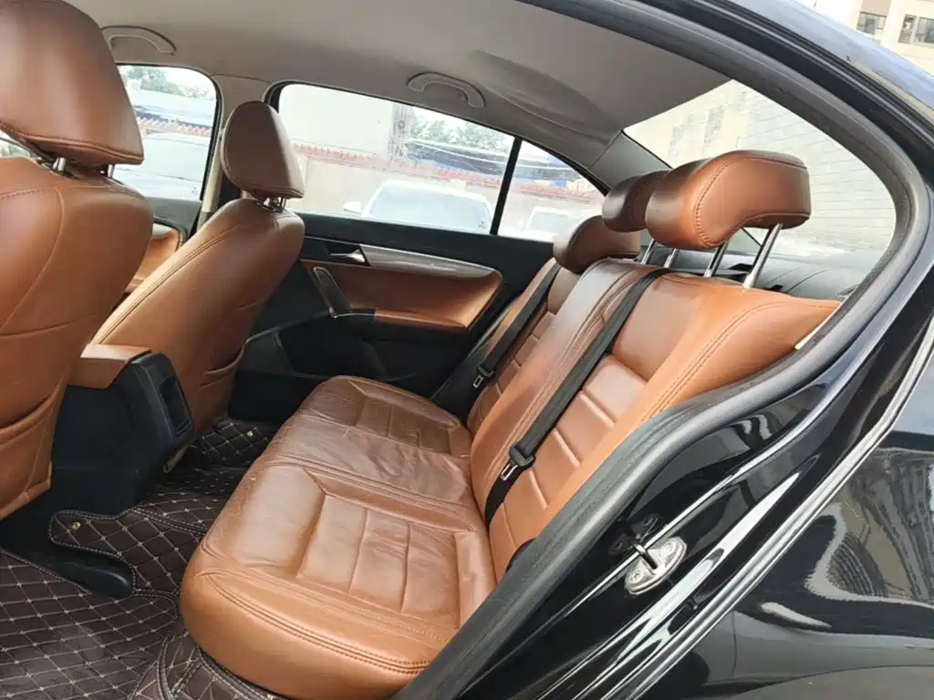 Volkswagen Lavida — миниатюра 17