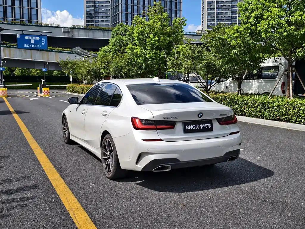 BMW 3 Series — миниатюра 6