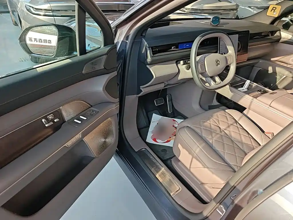 NIO ES8 — миниатюра 16