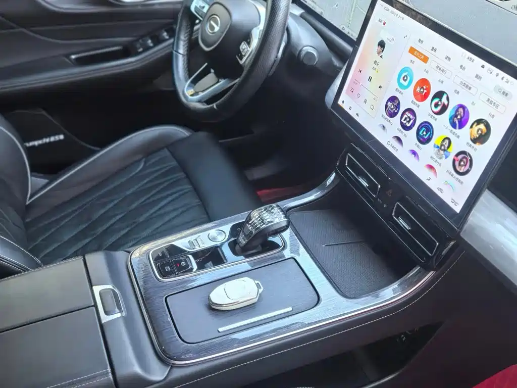 GAC Motor Trumpchi GS8 — миниатюра 8