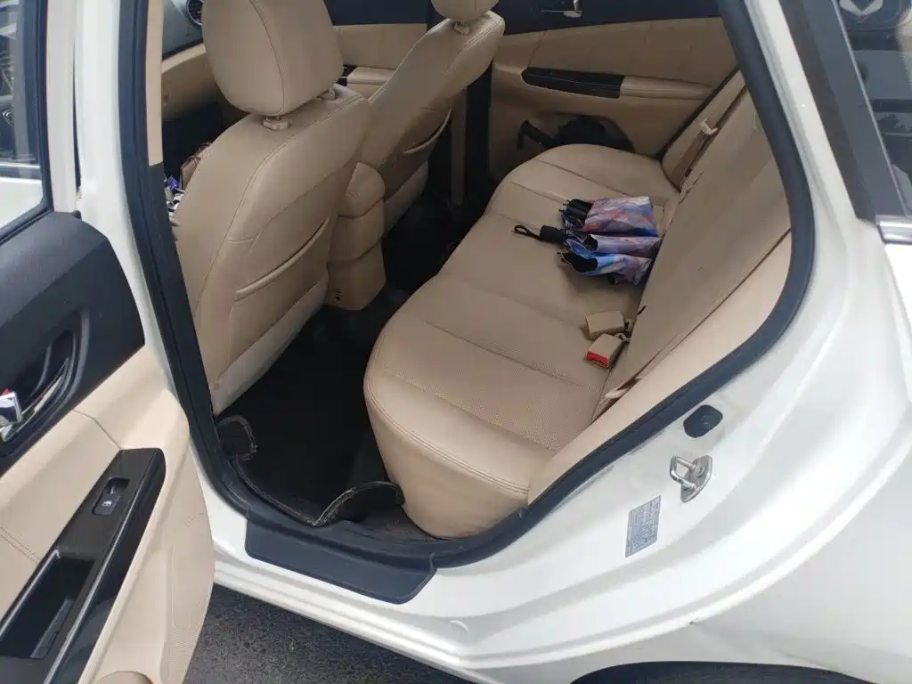 Changan Eado — миниатюра 18