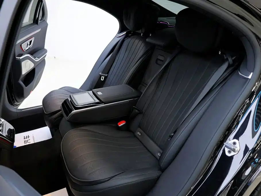 Mercedes-Benz S-Class — миниатюра 34