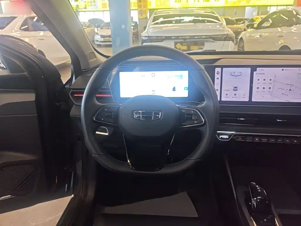Geely Binrui — миниатюра 11