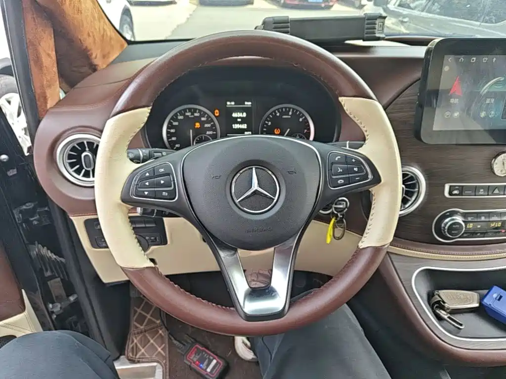 Mercedes-Benz Vito — миниатюра 11