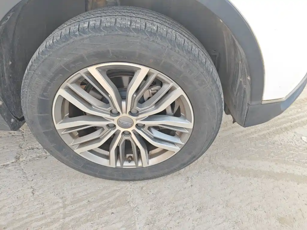 Geely Boyue — миниатюра 24