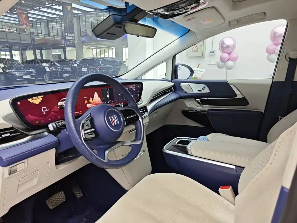 Buick Century 2023 2.0T мест