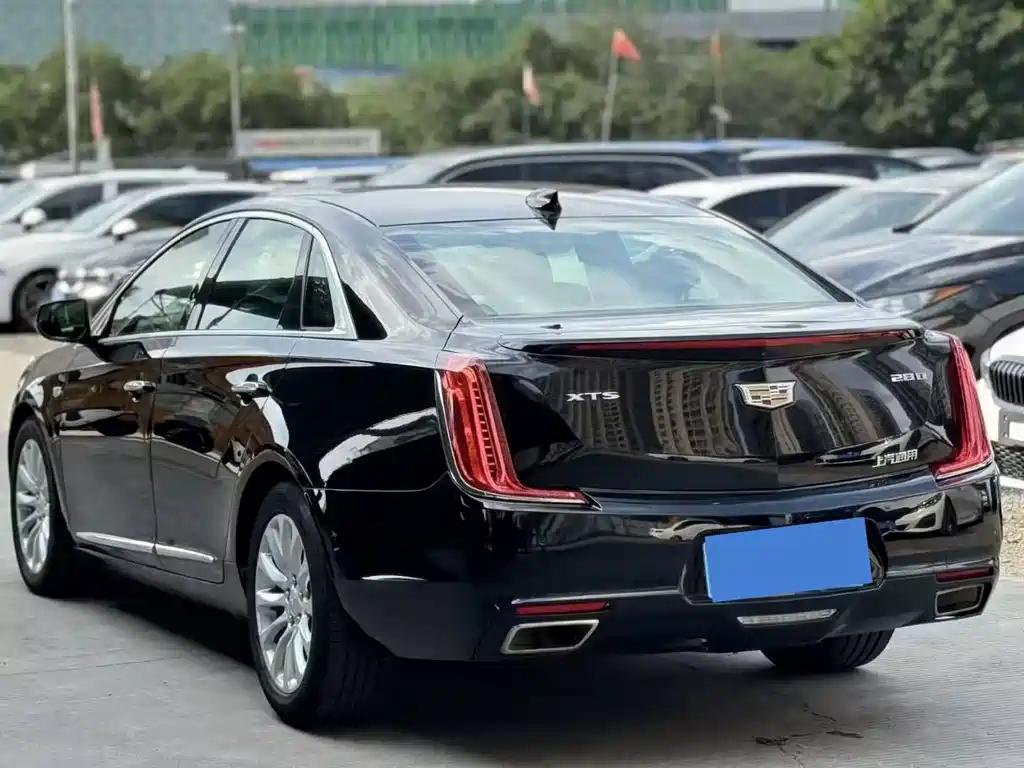 Cadillac XTS — миниатюра 9