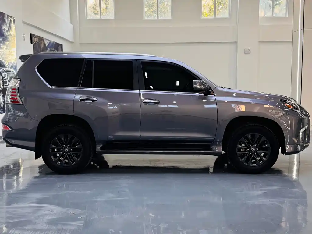 Lexus GX — миниатюра 4