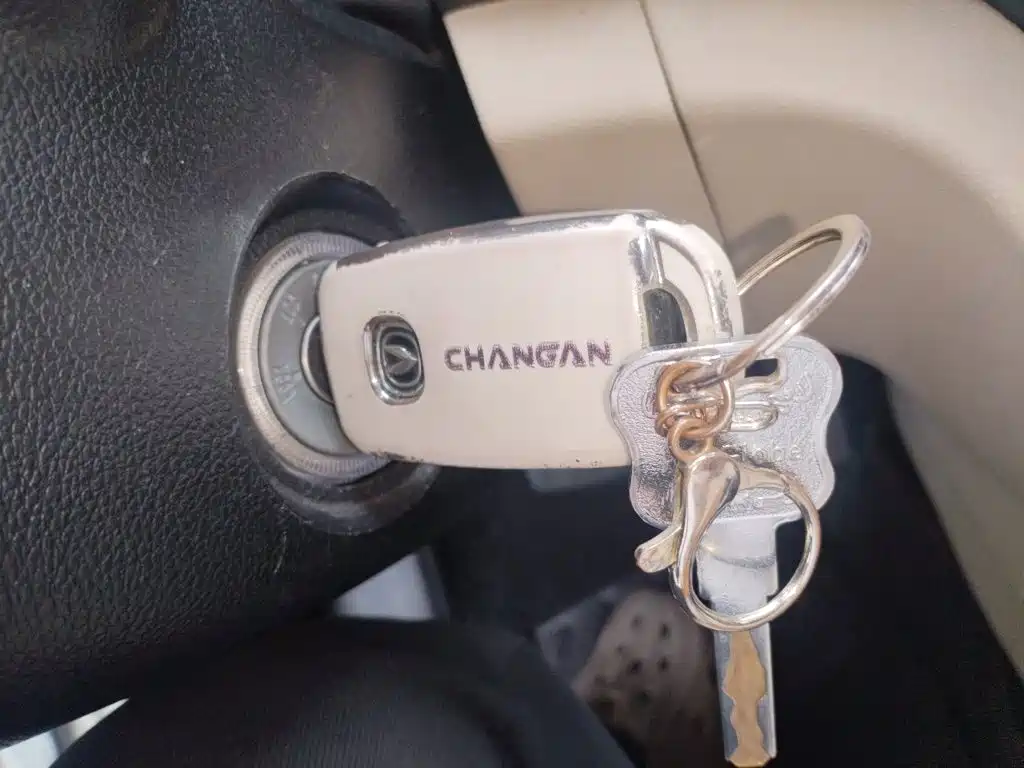 Changan Eado — миниатюра 9