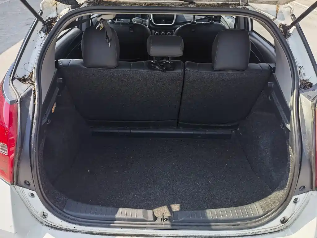Toyota Yaris L — миниатюра 14