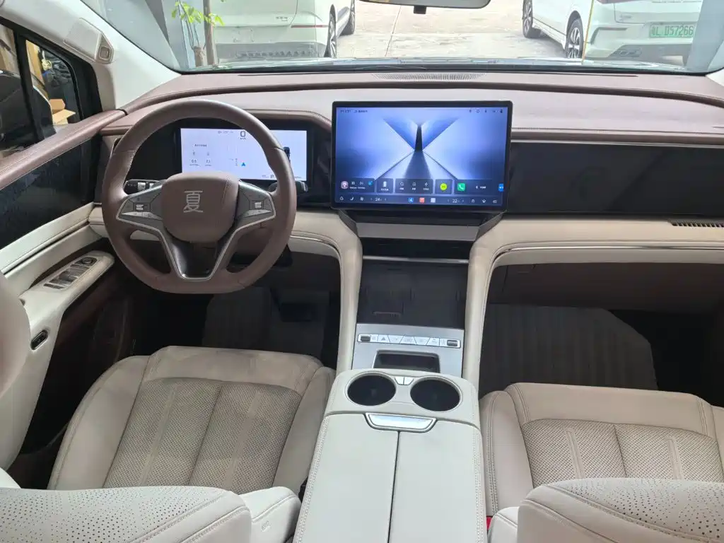 BYD Xia — миниатюра 13
