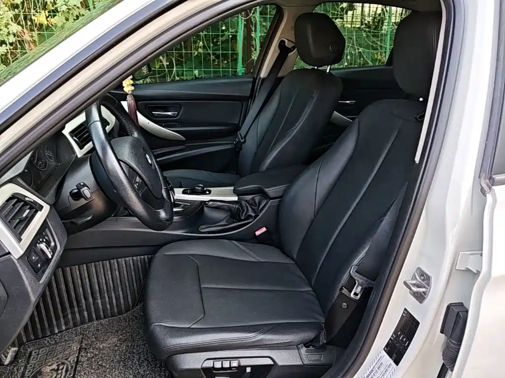 BMW 3 Series — миниатюра 15