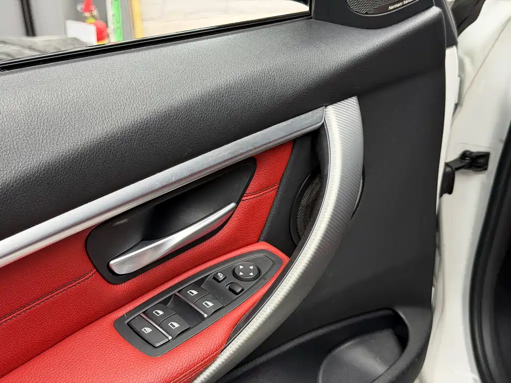 BMW 3 Series 3 2019 320i M Sport