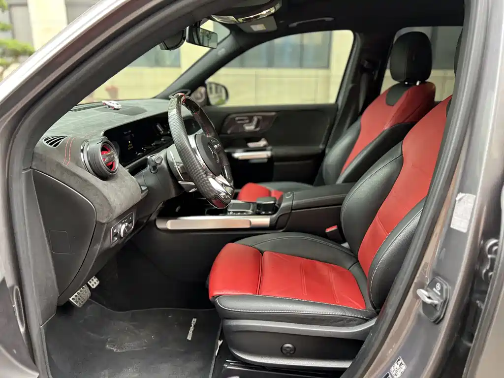 Mercedes-Benz GLB A MG 2021 AMG GLB 35 4MATIC