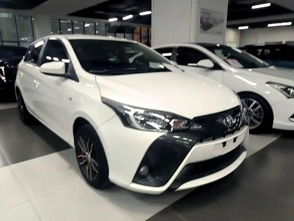 Toyota Yaris L — миниатюра 4