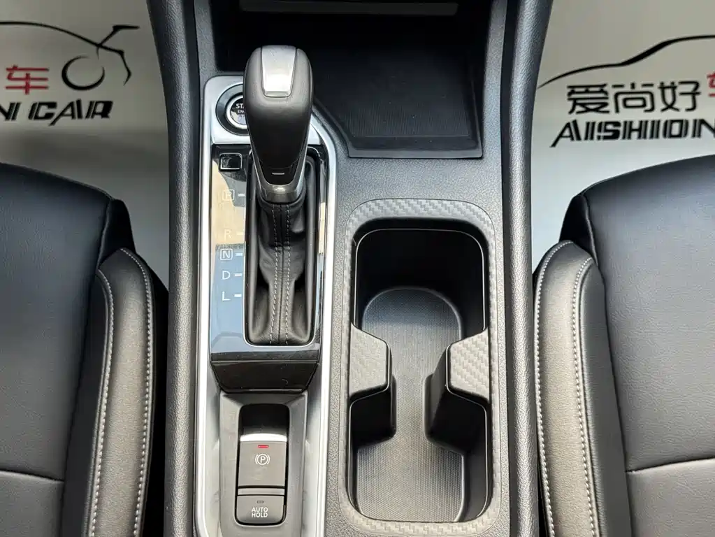 Nissan Sylphy — миниатюра 14