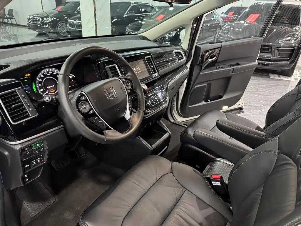 Honda Elysion 2019 2.0L Luxury